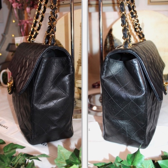 CHANEL 34 JUMBO FLAP BAG! - Picture 15 of 17